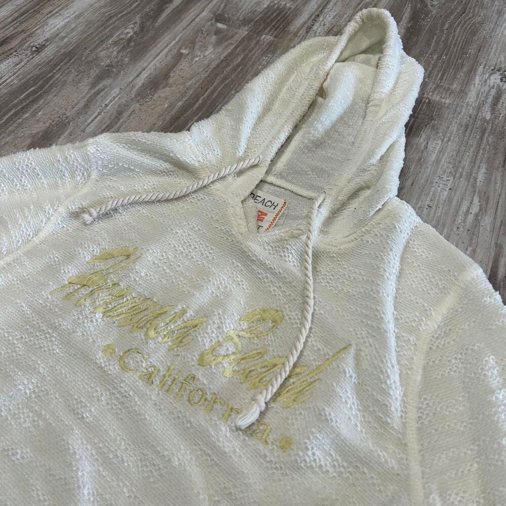 Beach by Exist Women's cozy outdoor beachwear cream hooded sweatshirt